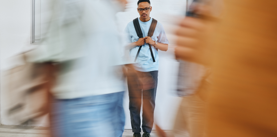 Social anxiety | Do introverts all have it? What are the symptoms and treatment options?